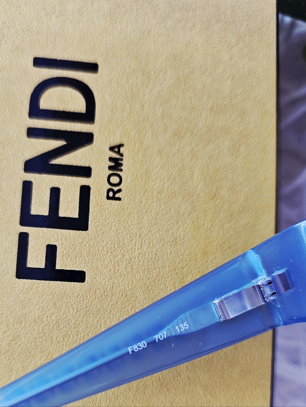 Fendi Sunglasses in Blue Frame: F830 707 135 - Picture 6 of 14